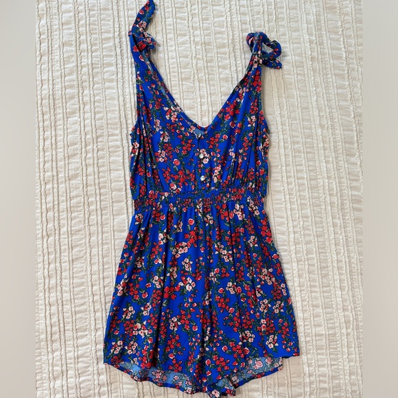 NWOT Bebop be you be free royal blue floral romper - Picture 4 of 12